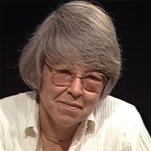 <span class="mw-page-title-main">Helen Dewar</span> American newspaper reporter, correspondent and journalist