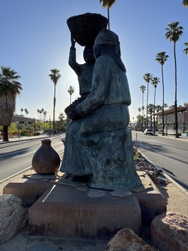 <i>Agua Caliente Women</i> Sculpture by Doug Hyde in Palm Springs, California, U.S.