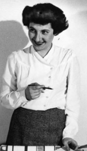 <span class="mw-page-title-main">Ruth Adler Schnee</span> Textile designer and interior designer (1923–2023)