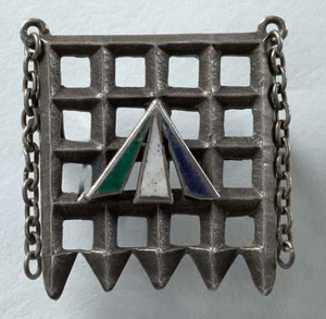 <span class="mw-page-title-main">Holloway brooch</span> Award