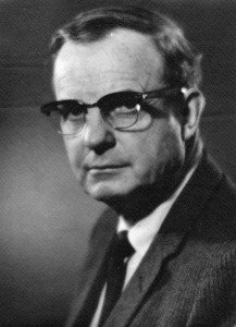 <span class="mw-page-title-main">Harry Harlow</span> American psychologist