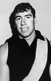 <span class="mw-page-title-main">Bill Barrot</span> Australian rules footballer and coach