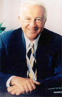 <span class="mw-page-title-main">Robert Atkins (physician)</span> American physician (1930–2003)