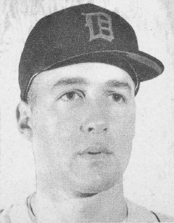 <span class="mw-page-title-main">Phil Regan (baseball)</span> American baseball player and coach (born 1937)