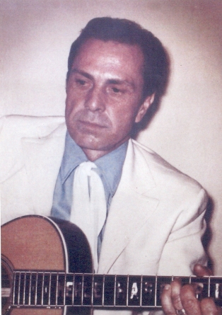 <span class="mw-page-title-main">Roy Nichols</span> Musical artist (1932–2001)