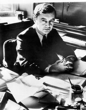 <span class="mw-page-title-main">Erving Goffman</span> Sociologist, writer, and academic (1922–1982)