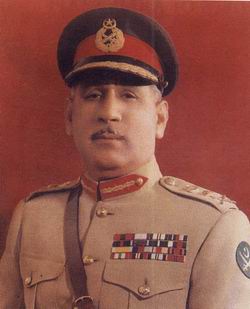 <span class="mw-page-title-main">Tikka Khan</span> Pakistan Army General (1915-2002)