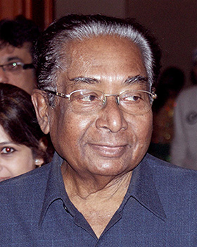 <span class="mw-page-title-main">Sachin Bhowmick</span> Film screenwriter and director (1930–2011)