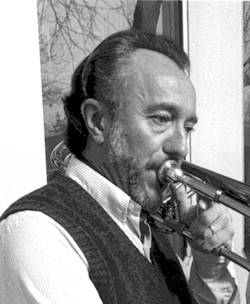 <span class="mw-page-title-main">Raymond Premru</span> American trombonist, composer, and teacher