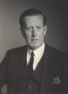 <span class="mw-page-title-main">Victor Warrender, 1st Baron Bruntisfield</span> British Conservative politician