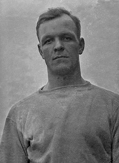 <span class="mw-page-title-main">Hunk Anderson</span> American football player and coach (1898–1978)