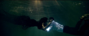 Usher and Chanel Iman kissing underwater in the videos closing scene. Dive Scene.PNG