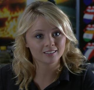 <span class="mw-page-title-main">Leanne Holiday</span> Soap opera character