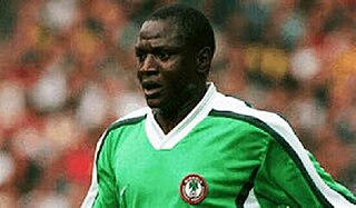 <span class="mw-page-title-main">Rashidi Yekini</span> Nigerian footballer (1963–2012)