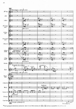 A page from a printed musical score. The tempo marking is "Presque vif", and the orchestration is for wind, strings and percussion instruments.