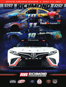 The 2022 Toyota Owners 400 program cover.