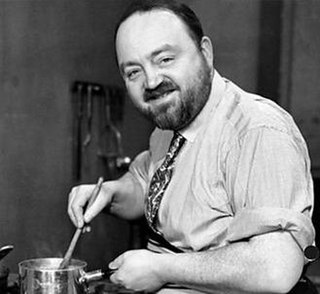 <span class="mw-page-title-main">Philip Harben</span> English cook (1906–1970)