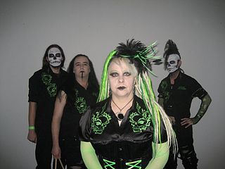 <span class="mw-page-title-main">Cauda Pavonis</span> English deathrock band