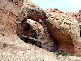 <span class="mw-page-title-main">Kayenta Formation</span> Jurassic sandstone formation of the southwestern United States