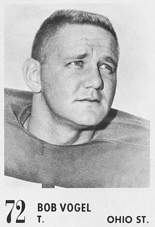 <span class="mw-page-title-main">Bob Vogel</span> American football player (born 1941)