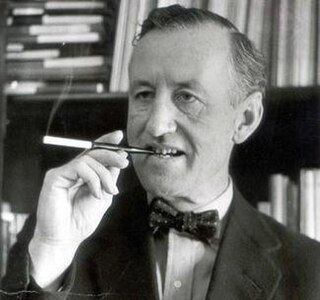 <span class="mw-page-title-main">Ian Fleming</span> British author (1908–1964)