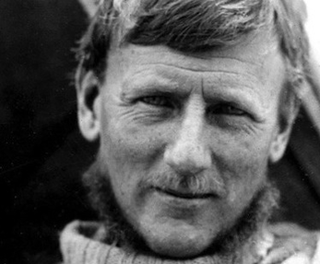 <span class="mw-page-title-main">Frank Smythe</span> English mountaineer