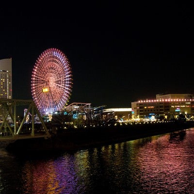 みなとみらいとワールドポーターズ（夜景）の写真