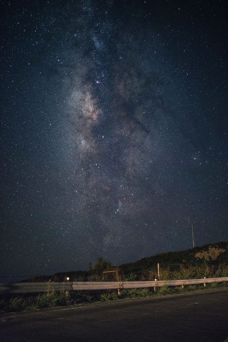 山岳から見える天の川の写真