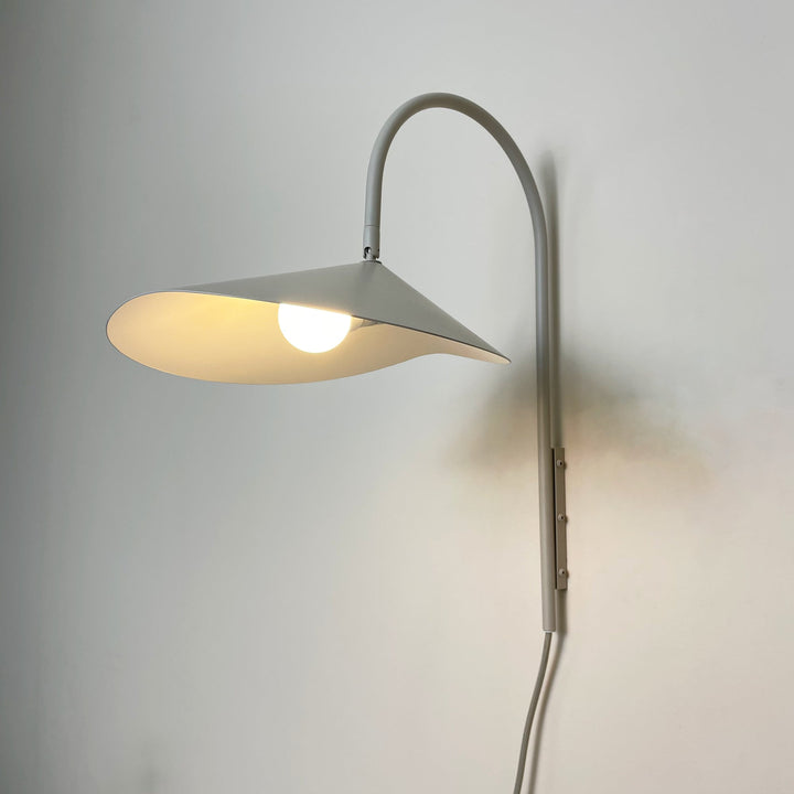 Arum Swivel Wall Light - Vakkerlight