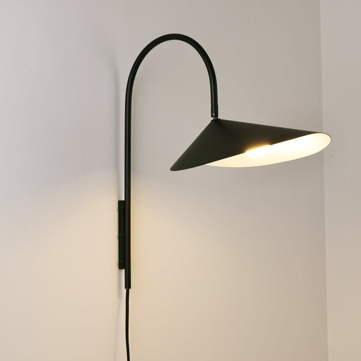 Arum Swivel Wall Light - Vakkerlight