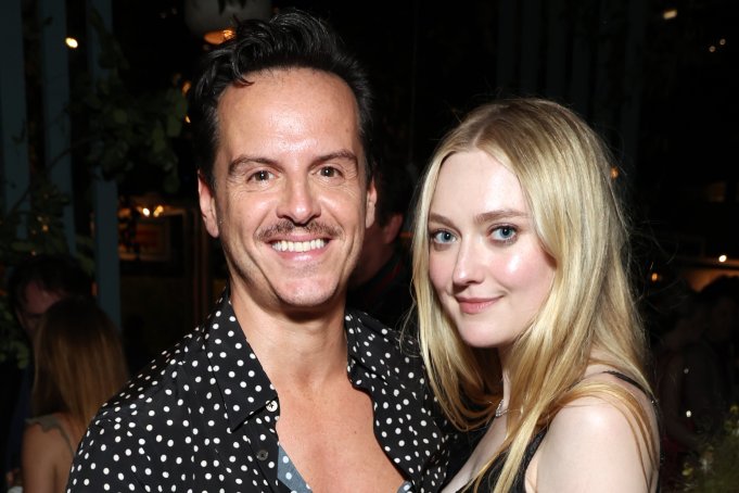 Andrew Scott Dakota Fanning