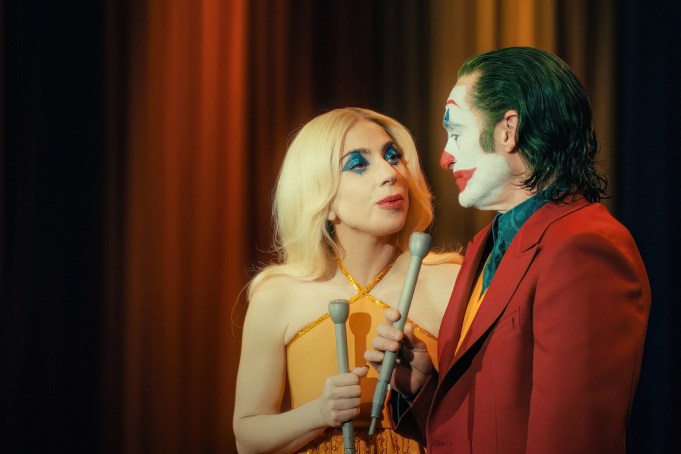 how to watch joker: folie a deux online streaming