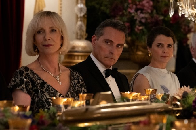 The Diplomat. (L to R) Allison Janney as Grace, Rufus Sewell as Hal Wyler, Keri Russell as Kate Wyler in episode 206 of The Diplomat. Cr. Alex Bailey/Netflix © 2024