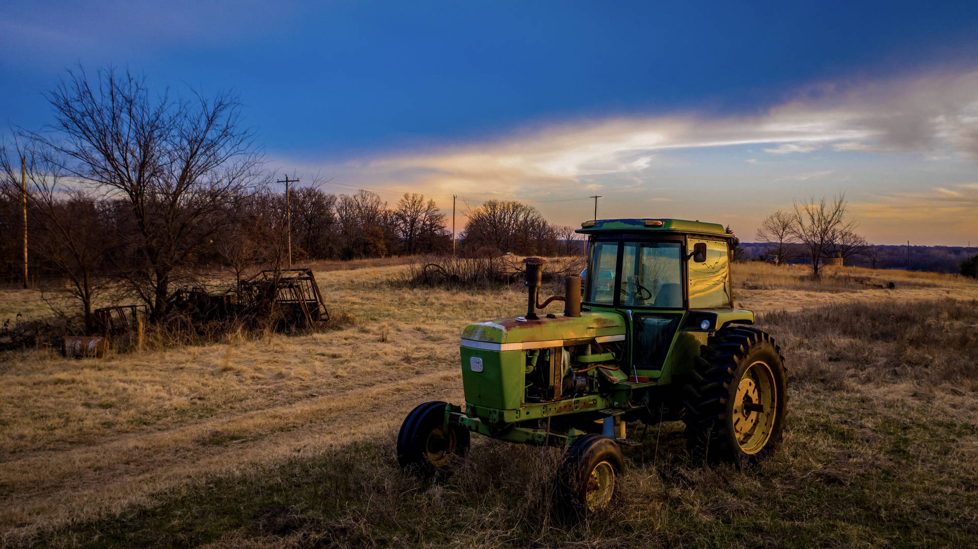 John Deere Tractor At Sundown Wallpaper