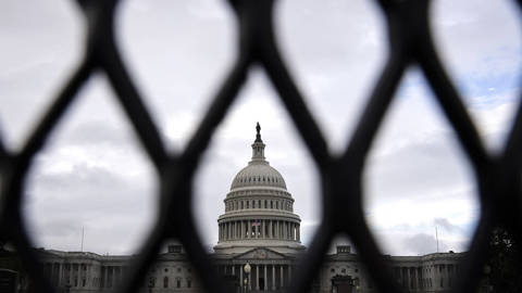 acemoglu49_Drew AngererGetty Images_capitol partisan divide