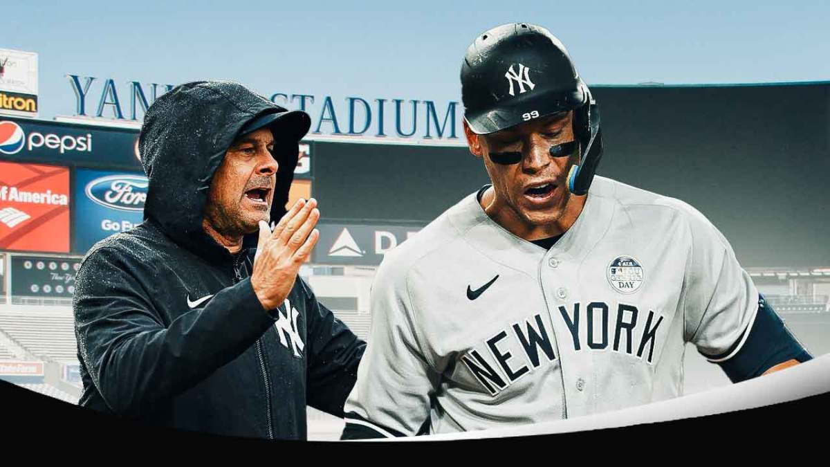 Aaron Boone yelling at a sad Aaron Judge, Yankees