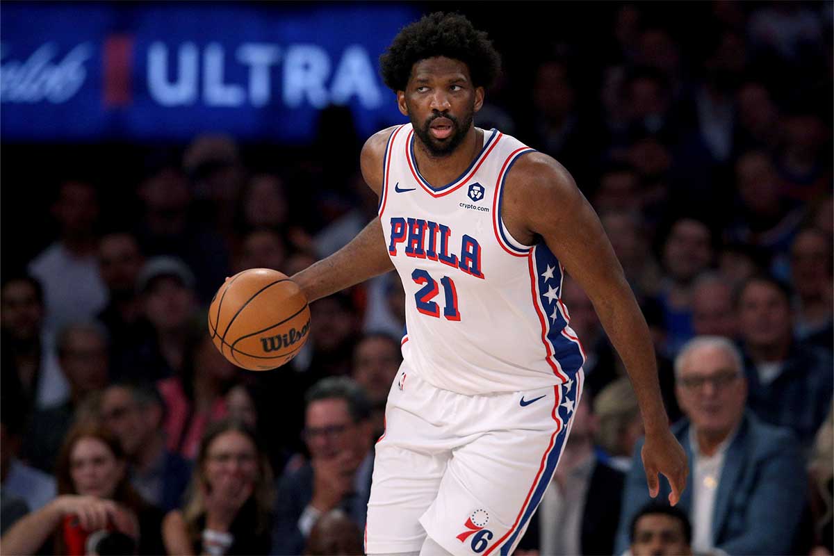 Philadelphia 76ers center Joel Embiid (21) handles the ball against the New York Knicks during the first quarter of game 5 of the first round of the 2024 NBA playoffs at Madison Square Garden.