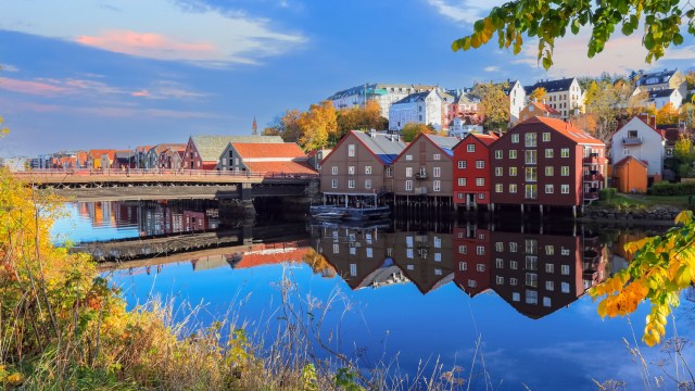 Article thumbnail: trondheim norway city break food city culinary city outdoor swimming restaurants dining