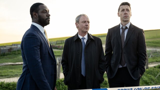 Article thumbnail: TALL STORY PICTURES FOR ITV AND ITVX GRACE SERIES 4 Pictured:JOHN SIMM as DS Roy Grace,RICHIE CAMPBELL as Branson and CRAIG PARKINSON as DS Norman Potting. This image is under copyright and can only be reproduced for editorial purposes in your print or online publication. This image cannot be syndicated to any other third party. Copyright ITV For further information please contact: Patrick.smith@itv.com 07909906963