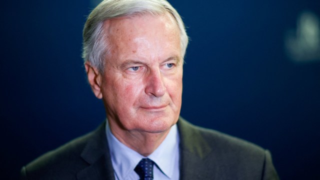 Article thumbnail: FILE PHOTO: Michel Barnier, former European Union's Brexit negotiator and Les Republicains (LR) French centre-right party presidential primary candidate, attends an interview with Reuters at the Les Republicains party headquarters in Paris, France, November 22, 2021. Picture taken on November 22, 2021. REUTERS/Gonzalo Fuentes/File Photo