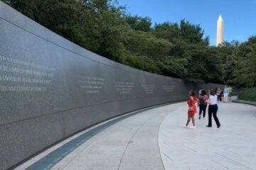 Matt About Town: Unearthing hidden fossils from millions of years ago at a popular DC monument