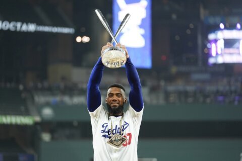 Dodgers’ Teoscar Hernández wins the Home Run Derby