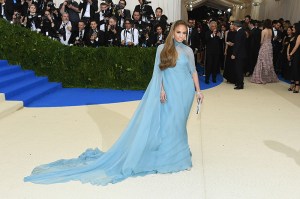 NEW YORK, NY - MAY 01:  Jennifer Lopez attends the "Rei Kawakubo/Comme des Garcons: Art Of The In-Between" Costume Institute Gala at Metropolitan Museum of Art on May 1, 2017 in New York City.  (Photo by Dia Dipasupil/Getty Images For Entertainment Weekly)