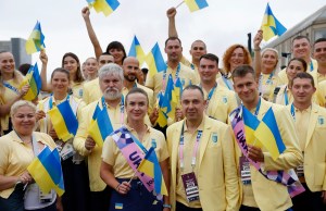 Elina Svitolina and the Ukraine delegation