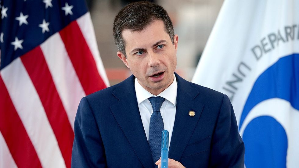 Pete Buttigieg US Dept Transportation