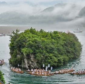 【動画】熊野川舞台に早船競漕　熊野速玉大社の例大祭、和歌山県新宮市