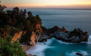 Mcway Falls California USA Background Wallpaper 115691