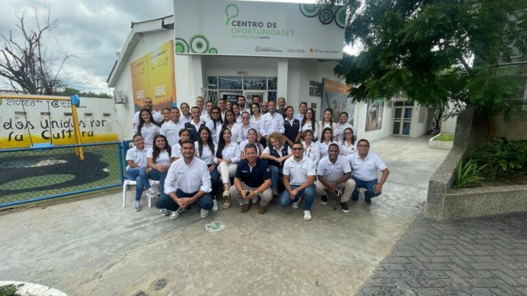 Foto equipo Centro de Oportunidades