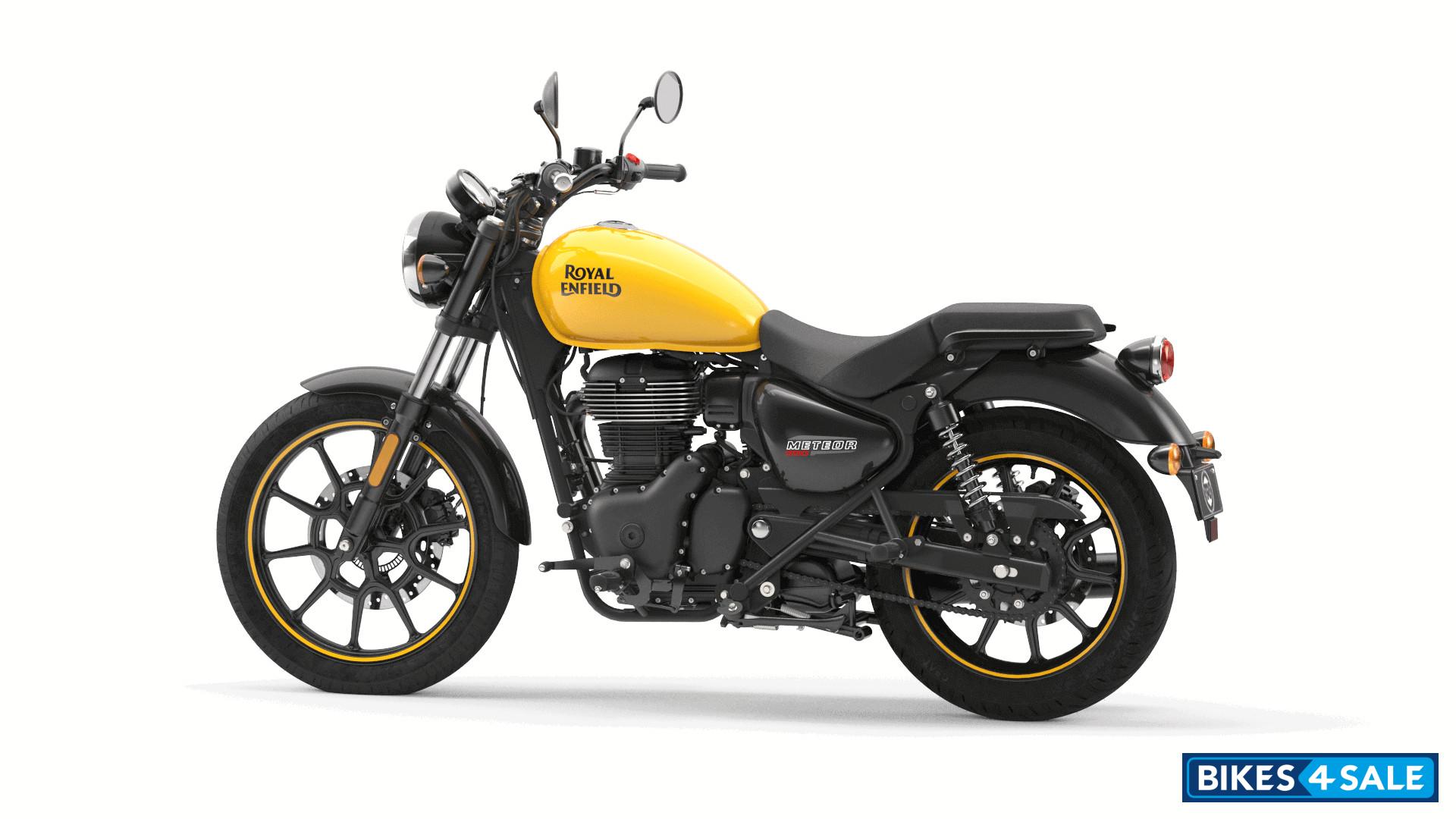 Royal Enfield Meteor 350 Fireball Motorcycle Picture Gallery. Yellow ...