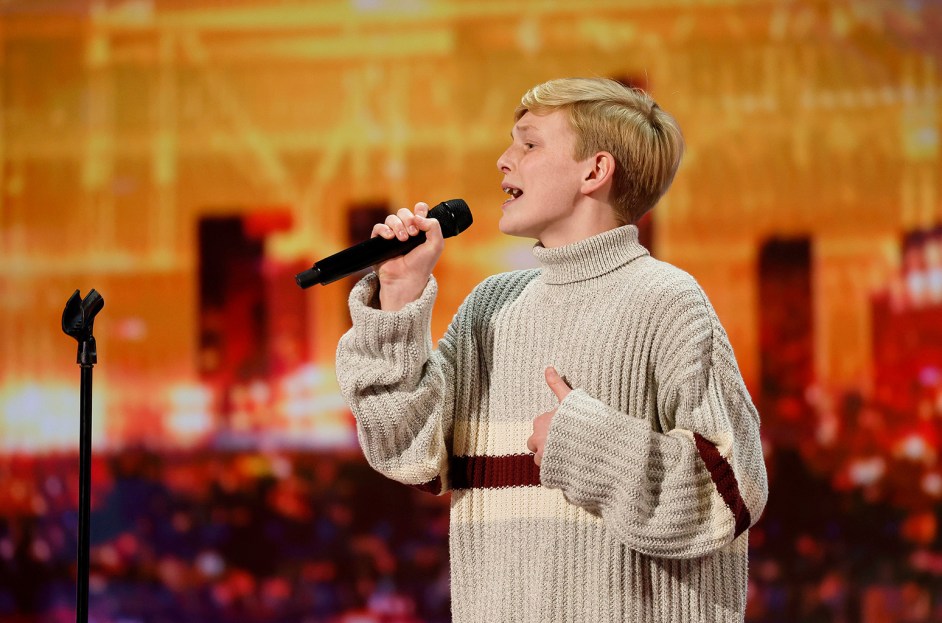 Reid Wilson performs on "America's Got Talent"